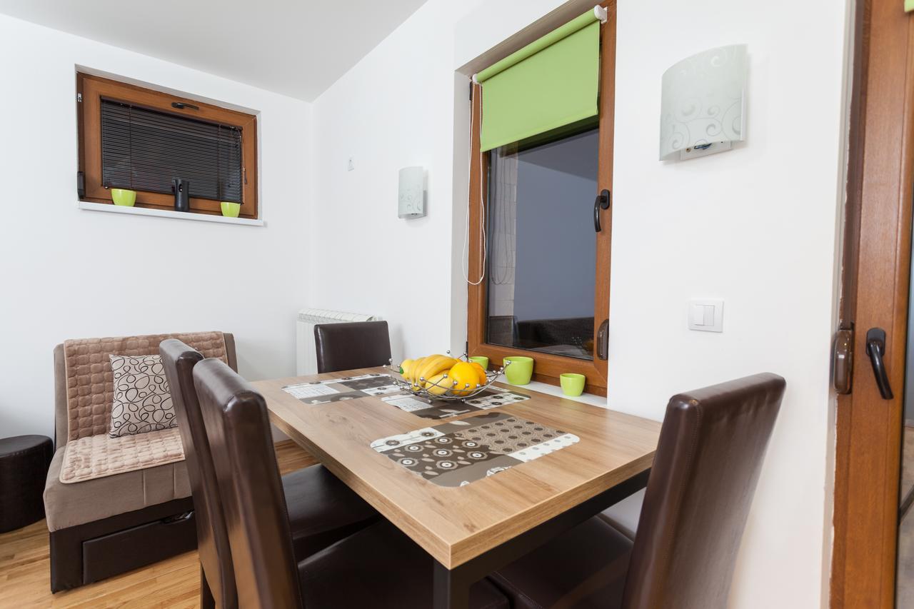 זלאטיבור Astra Apartment מראה חיצוני תמונה